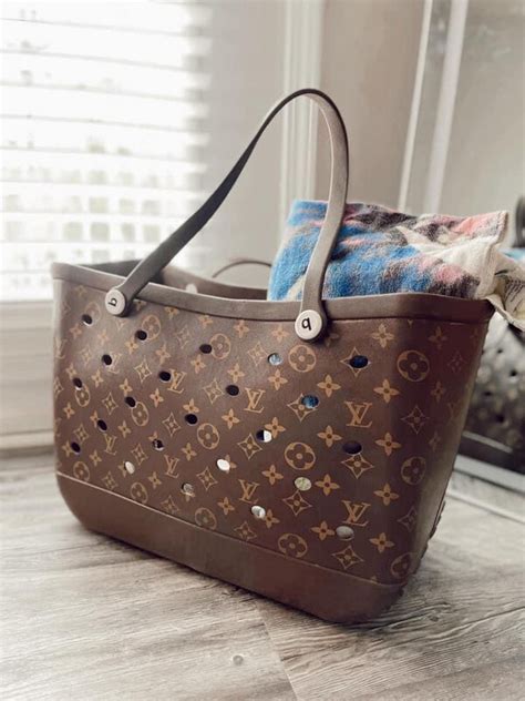 lv bogg bag dupe|bogg bag large knock off.